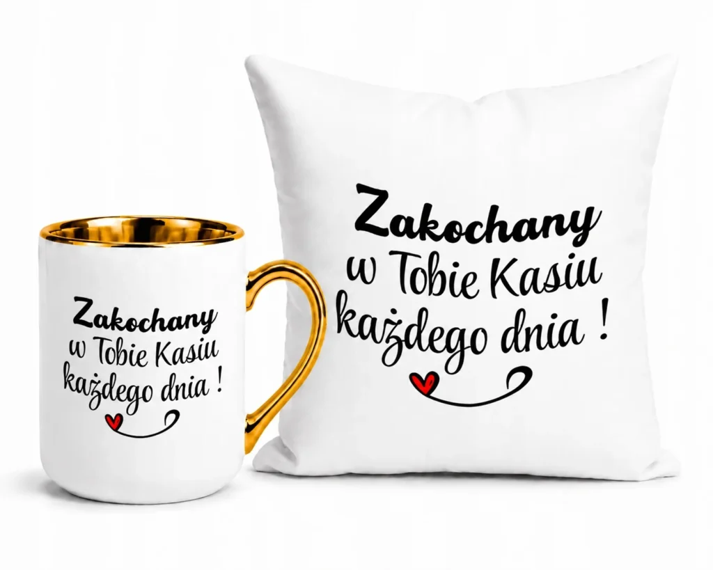 Zestaw Kubek i Poduszka Zakochany w Tobie Kasiu Prezent dla Dziewczyny Żony