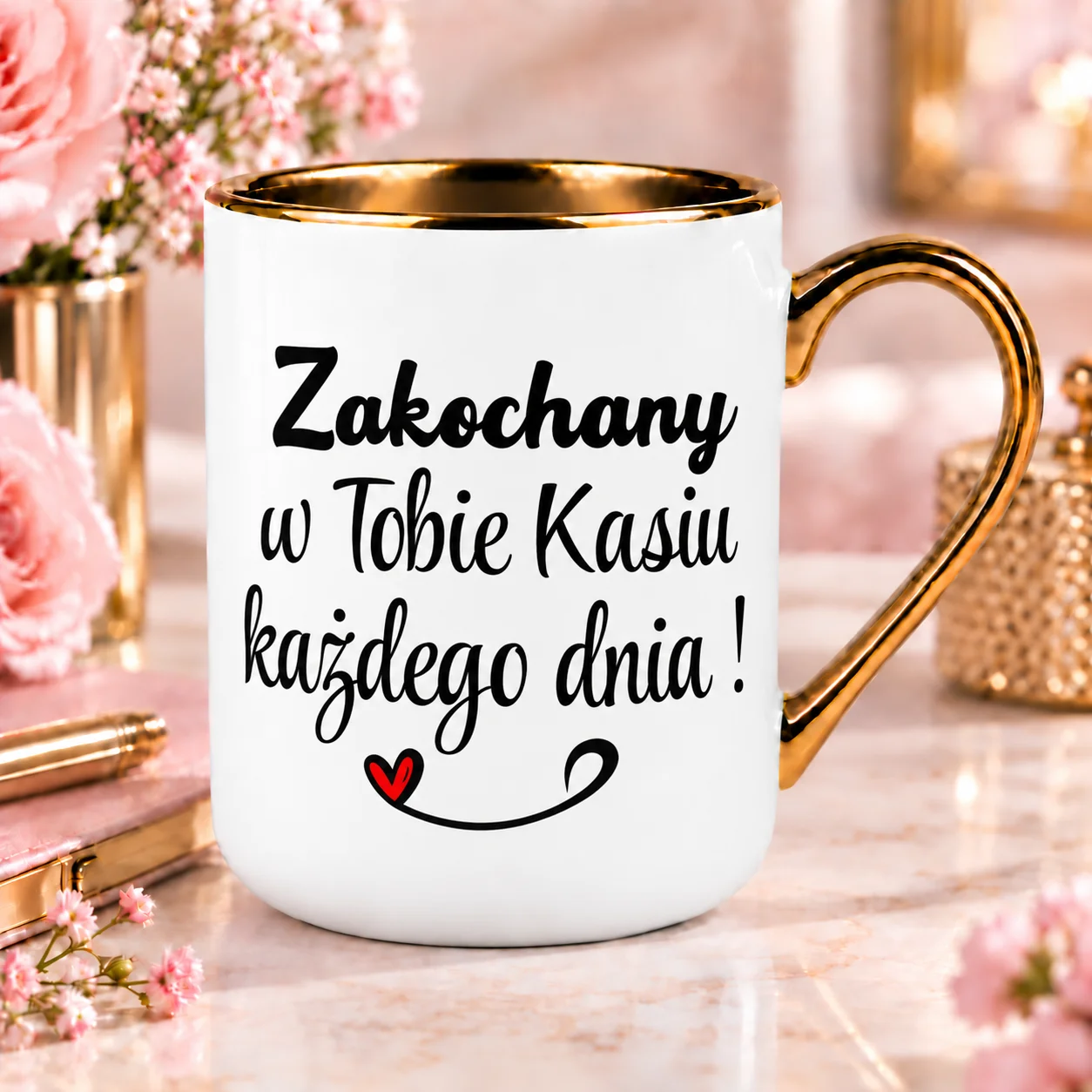 Kubek personalizowany „Zakochany w Tobie każdego dnia" prezent dla niej
